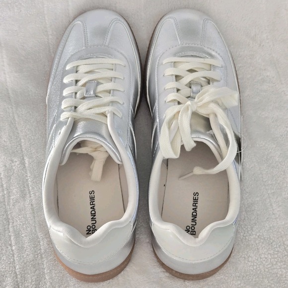 No Boundaries Women's Sneakers Silver Low Top Lace Up‎ Athletic Sporty Size 11 - Picture 6 of 8